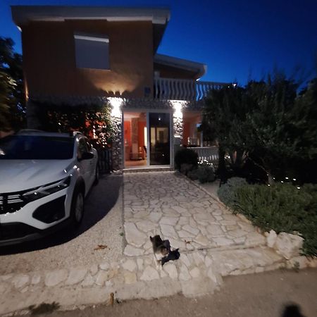 Apartmani Marijanovic Vir Exterior photo